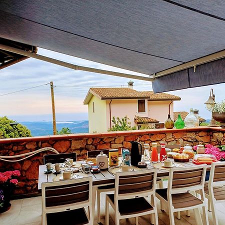 Monti E Mare Bed & Breakfast Lanusei Exterior photo