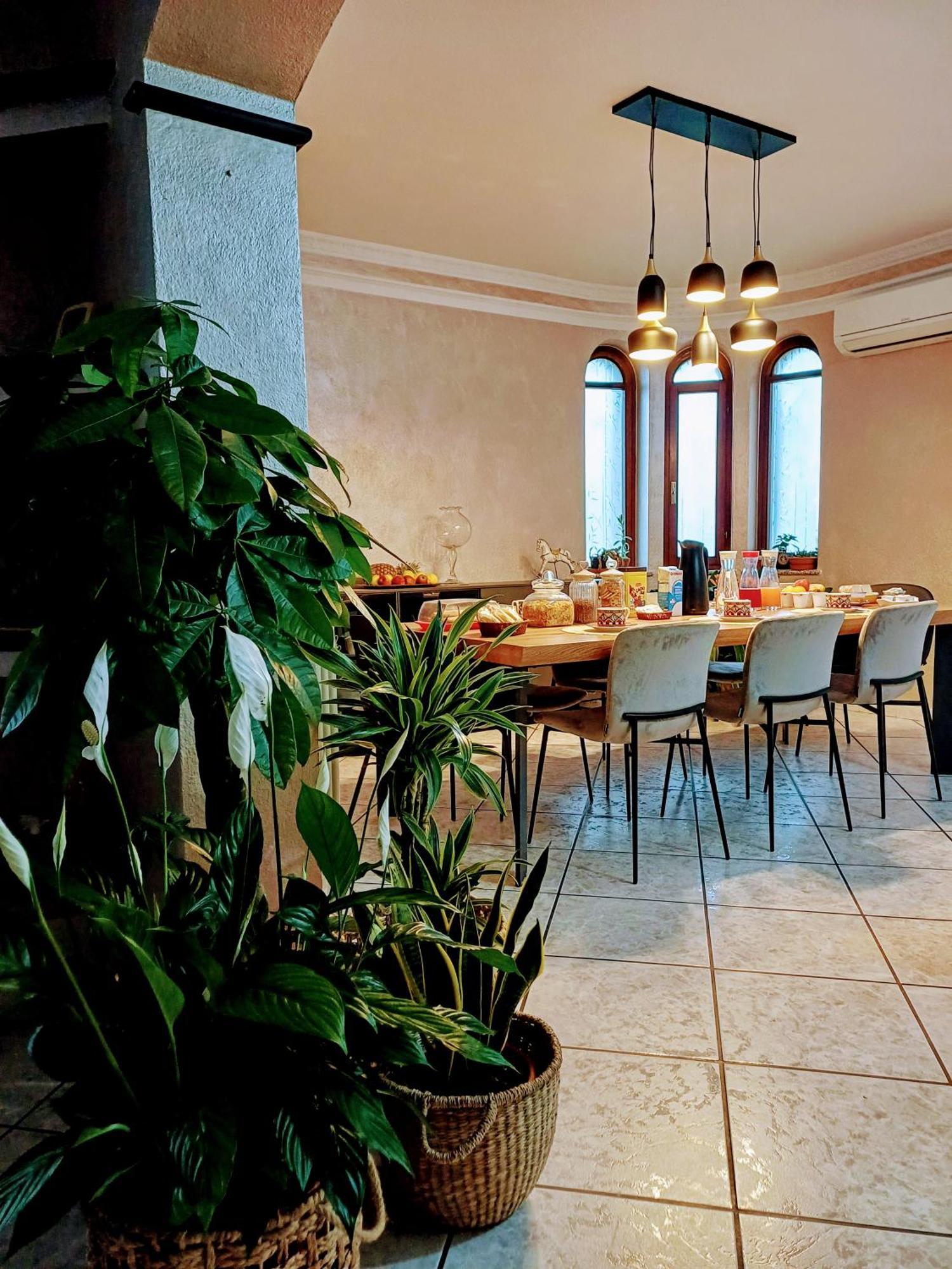 Monti E Mare Bed & Breakfast Lanusei Exterior photo